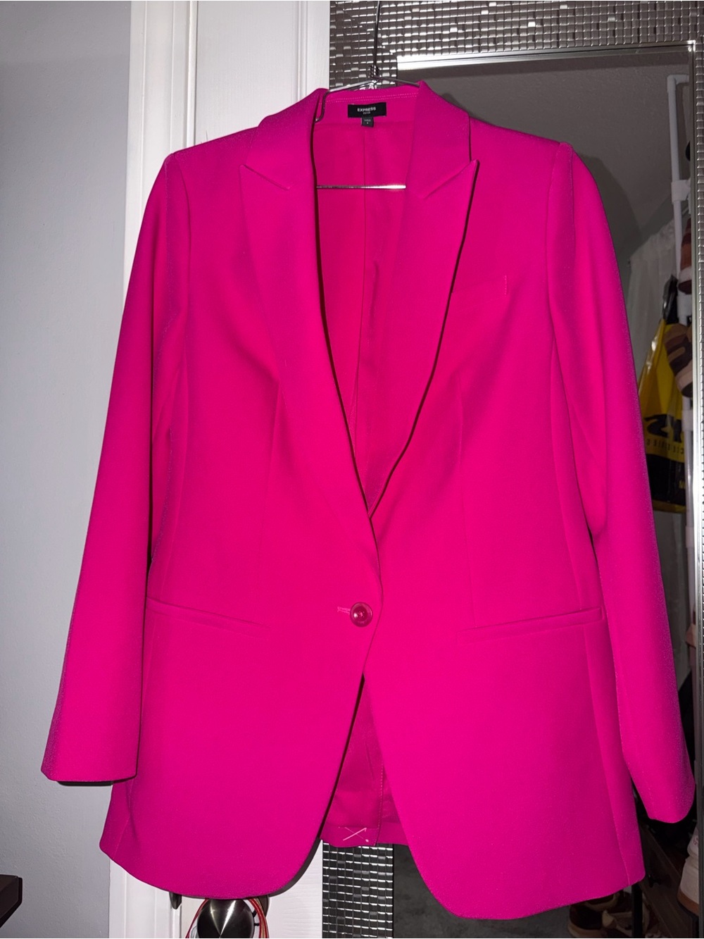 💖✨ Express Editor Hot Pink Blazer – Size Small ✨💖